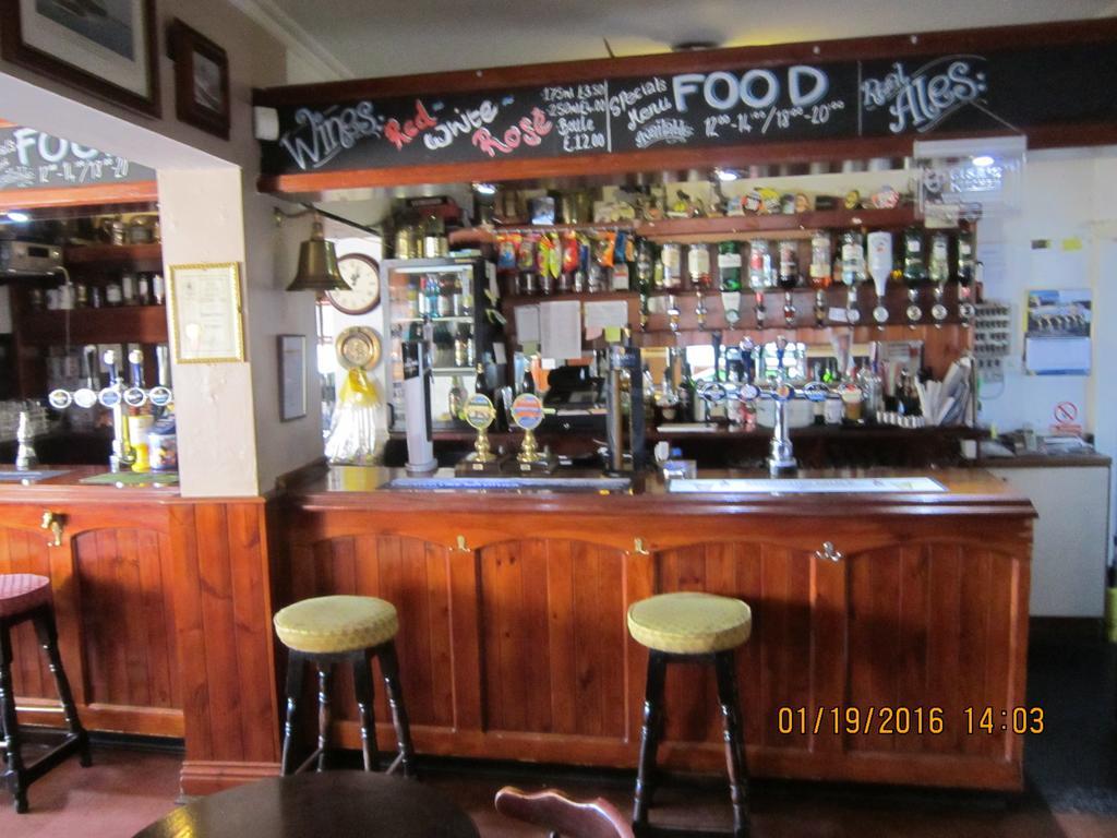 Queen Mary Inn Poole Buitenkant foto